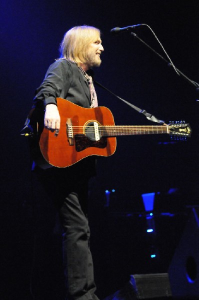 Tom Petty and the Heartbreakers at the  Verizon