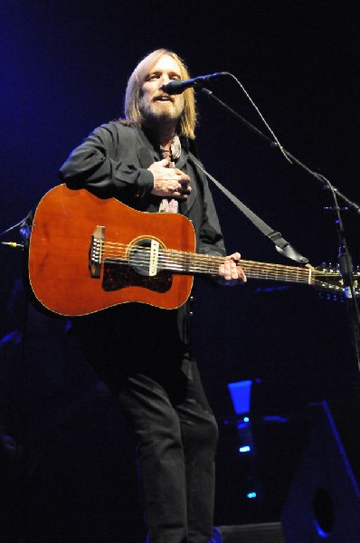 Tom Petty and the Heartbreakers at the  Verizon