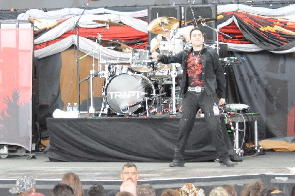 Trapt at the Verizon Wireless Amphitheater, Selma, Texas