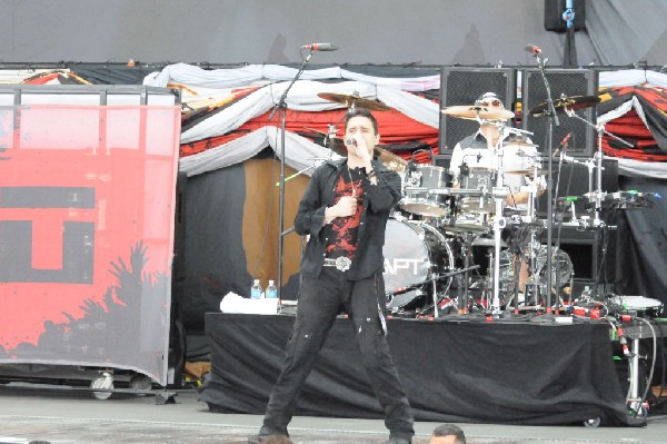 Trapt at the Verizon Wireless Amphitheater, Selma, Texas