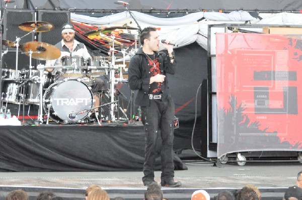 Trapt at the Verizon Wireless Amphitheater, Selma, Texas