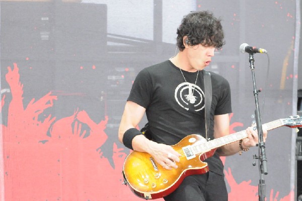 Trapt at the Verizon Wireless Amphitheater, Selma, Texas