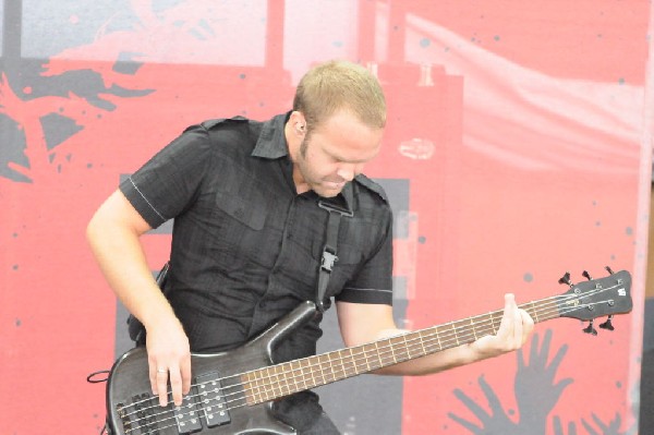 Trapt at the Verizon Wireless Amphitheater, Selma, Texas