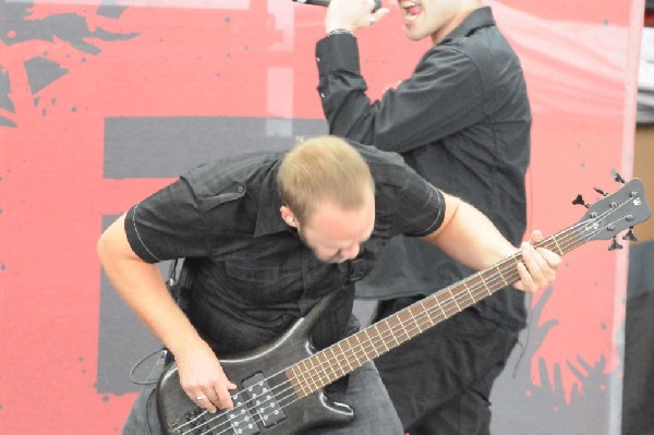 Trapt at the Verizon Wireless Amphitheater, Selma, Texas