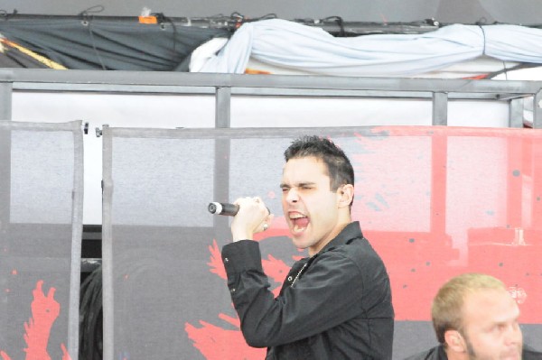 Trapt at the Verizon Wireless Amphitheater, Selma, Texas