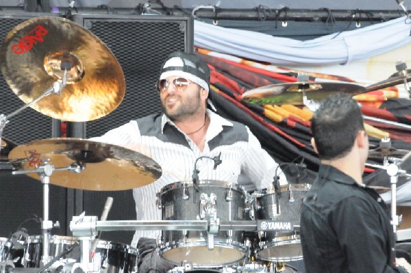 Trapt at the Verizon Wireless Amphitheater, Selma, Texas