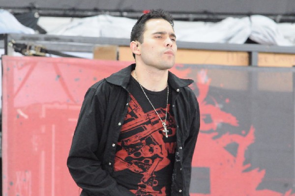 Trapt at the Verizon Wireless Amphitheater, Selma, Texas