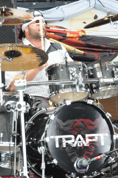 Trapt at the Verizon Wireless Amphitheater, Selma, Texas