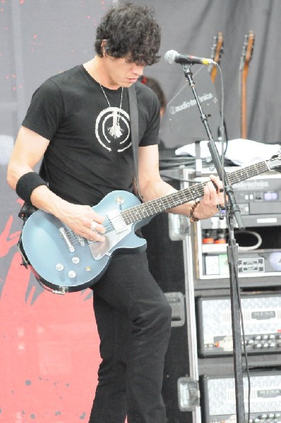 Trapt at the Verizon Wireless Amphitheater, Selma, Texas