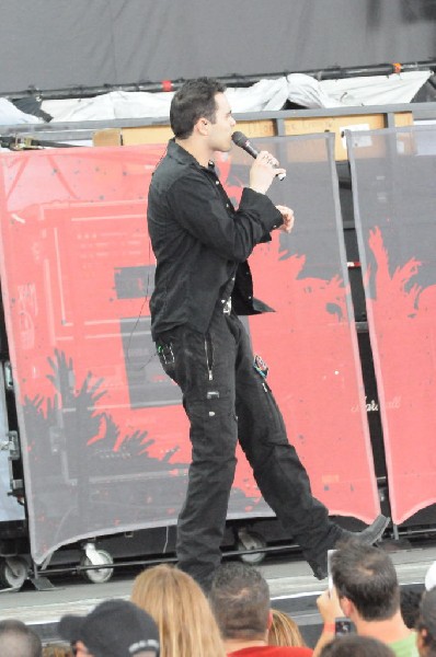 Trapt at the Verizon Wireless Amphitheater, Selma, Texas