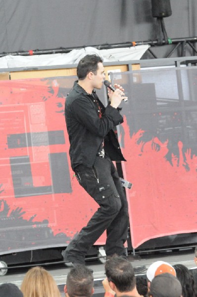 Trapt at the Verizon Wireless Amphitheater, Selma, Texas