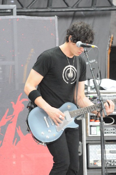 Trapt at the Verizon Wireless Amphitheater, Selma, Texas