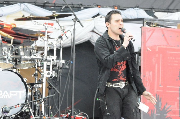 Trapt at the Verizon Wireless Amphitheater, Selma, Texas