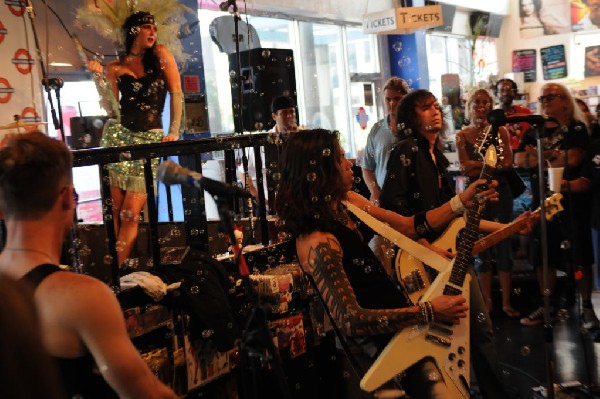 Triple Cobra at Waterloo Records instore, Austin, Texas