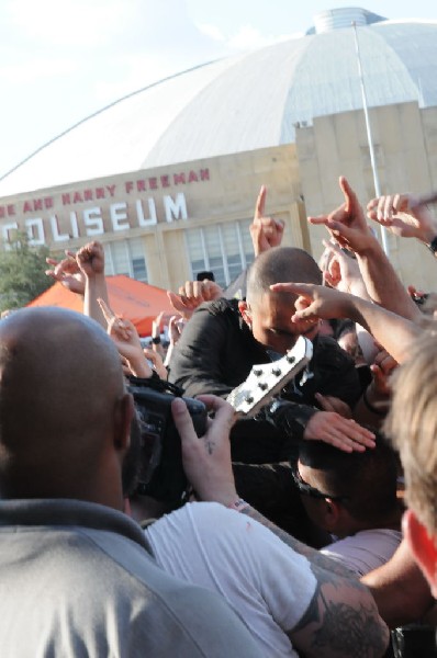 Trivium at the Mayhem Festival 2009 at the AT&T Center, San Antonio