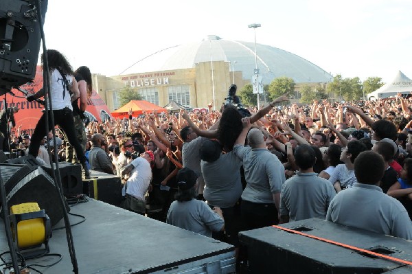 Trivium at the Mayhem Festival 2009 at the AT&T Center, San Antonio