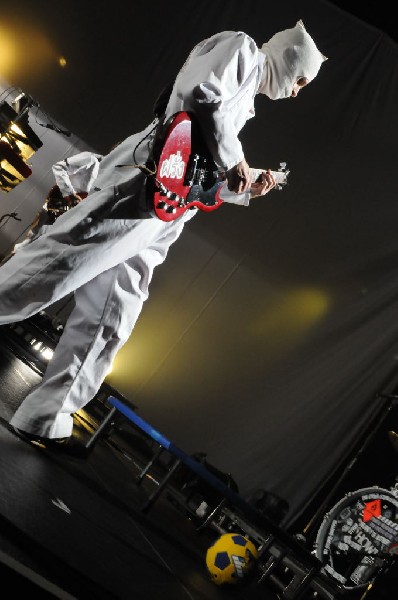 Weezer at the Frank Erwin Center