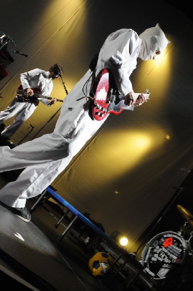 Weezer at the Frank Erwin Center