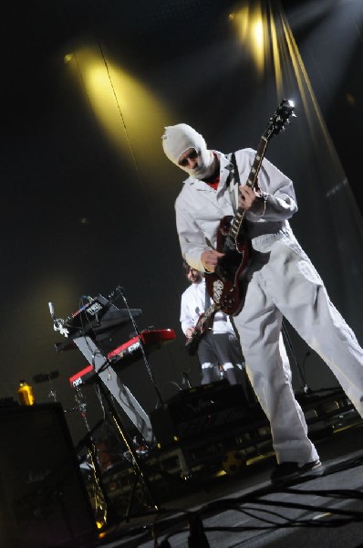 Weezer at the Frank Erwin Center