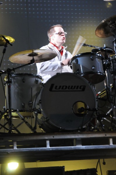 Weezer at the Frank Erwin Center