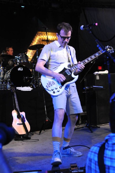 Weezer at Stubb's BarBQ, Austin, Texas 06/06/11 - photo by Jeff Barringer