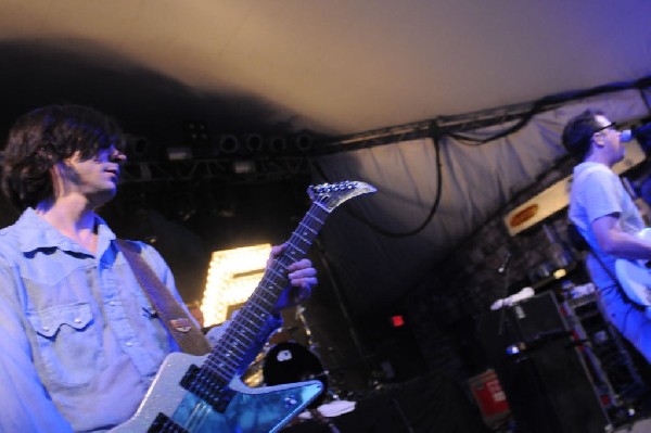 Weezer at Stubb's BarBQ, Austin, Texas 06/06/11 - photo by Jeff Barringer