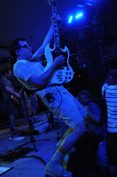 Weezer at Stubb's BarBQ, Austin, Texas 06/06/11 - photo by Jeff Barringer