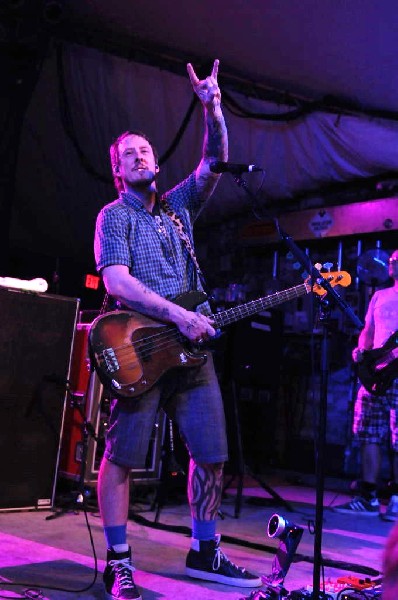 Weezer at Stubb's BarBQ, Austin, Texas 06/06/11 - photo by Jeff Barringer