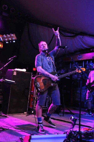 Weezer at Stubb's BarBQ, Austin, Texas 06/06/11 - photo by Jeff Barringer