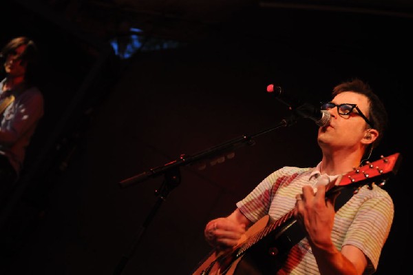 Weezer at Stubb's BarBQ, Austin, Texas 06/06/11 - photo by Jeff Barringer