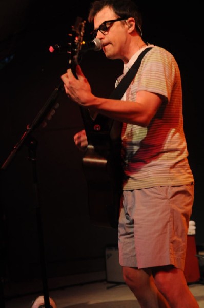 Weezer at Stubb's BarBQ, Austin, Texas 06/06/11 - photo by Jeff Barringer