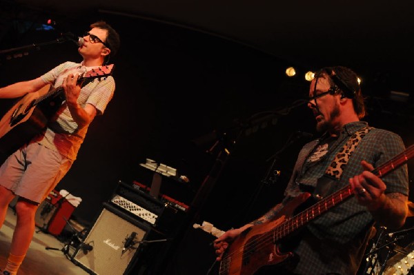 Weezer at Stubb's BarBQ, Austin, Texas 06/06/11 - photo by Jeff Barringer