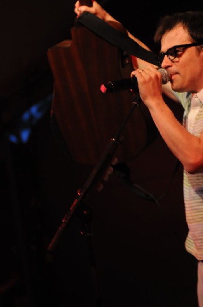 Weezer at Stubb's BarBQ, Austin, Texas 06/06/11 - photo by Jeff Barringer