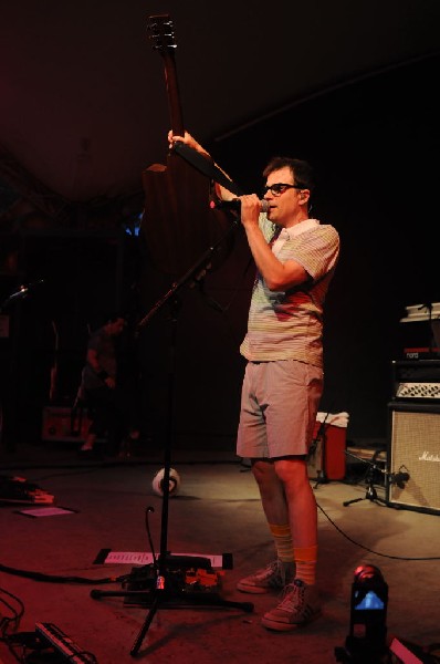 Weezer at Stubb's BarBQ, Austin, Texas 06/06/11 - photo by Jeff Barringer