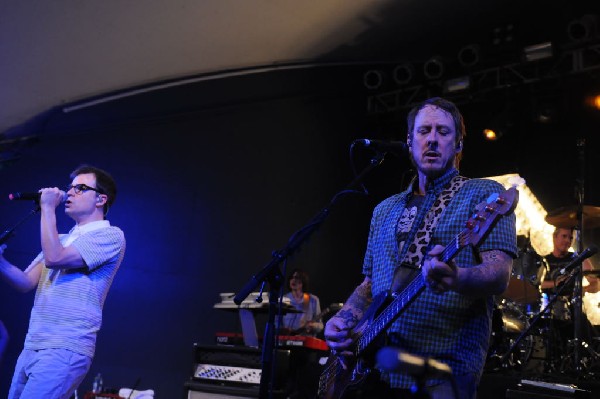 Weezer at Stubb's BarBQ, Austin, Texas 06/06/11 - photo by Jeff Barringer