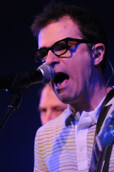 Weezer at Stubb's BarBQ, Austin, Texas 06/06/11 - photo by Jeff Barringer