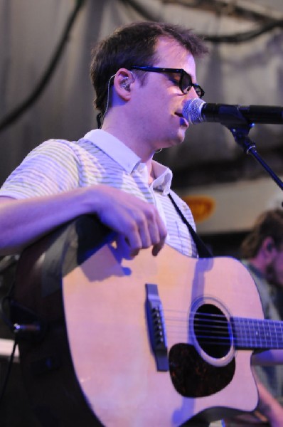 Weezer at Stubb's BarBQ, Austin, Texas 06/06/11 - photo by Jeff Barringer