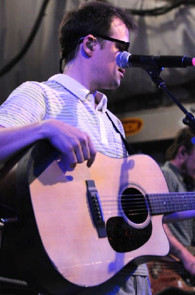 Weezer at Stubb's BarBQ, Austin, Texas 06/06/11 - photo by Jeff Barringer