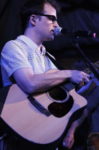 Weezer at Stubb's BarBQ, Austin, Texas 06/06/11 - photo by Jeff Barringer