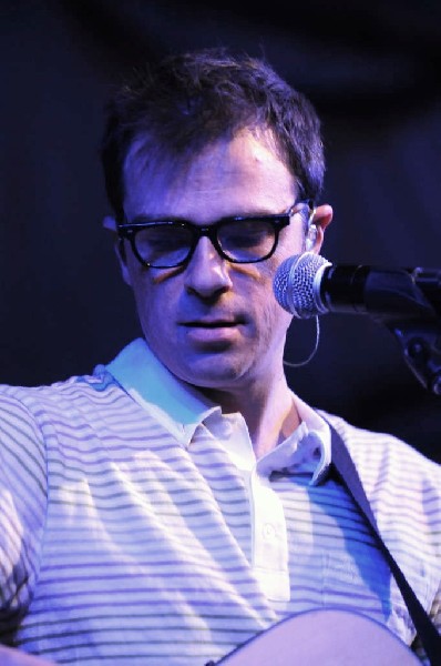 Weezer at Stubb's BarBQ, Austin, Texas 06/06/11 - photo by Jeff Barringer