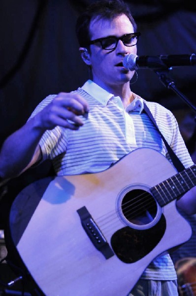 Weezer at Stubb's BarBQ, Austin, Texas 06/06/11 - photo by Jeff Barringer