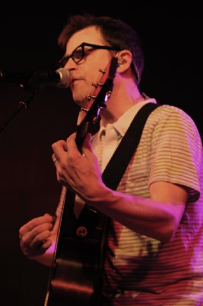 Weezer at Stubb's BarBQ, Austin, Texas 06/06/11 - photo by Jeff Barringer