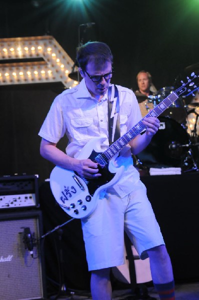 Weezer at Stubb's BarBQ, Austin, Texas 06/07/11 - photo by Jeff Barringer