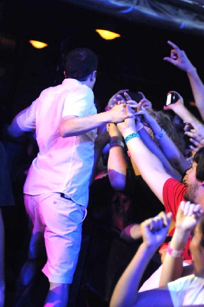 Weezer at Stubb's BarBQ, Austin, Texas 06/07/11 - photo by Jeff Barringer