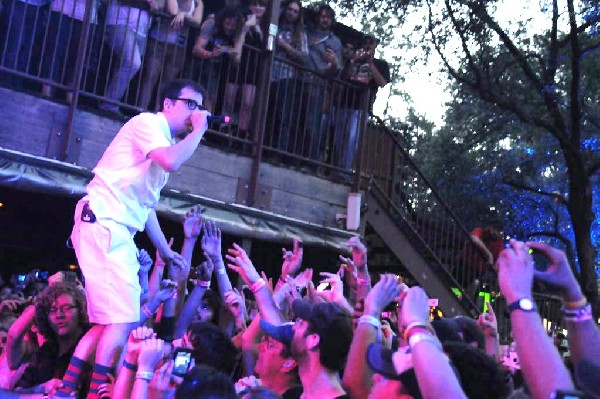 Weezer at Stubb's BarBQ, Austin, Texas 06/07/11 - photo by Jeff Barringer