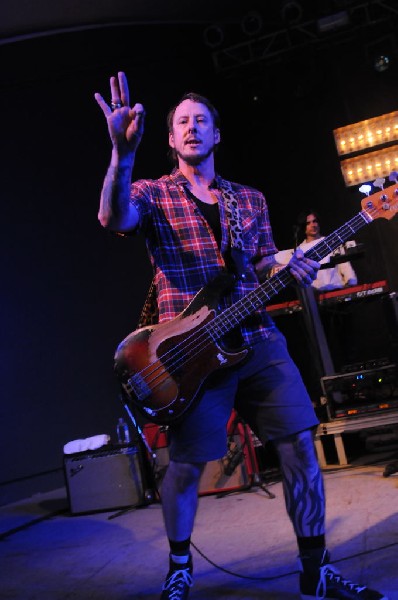 Weezer at Stubb's BarBQ, Austin, Texas 06/07/11 - photo by Jeff Barringer