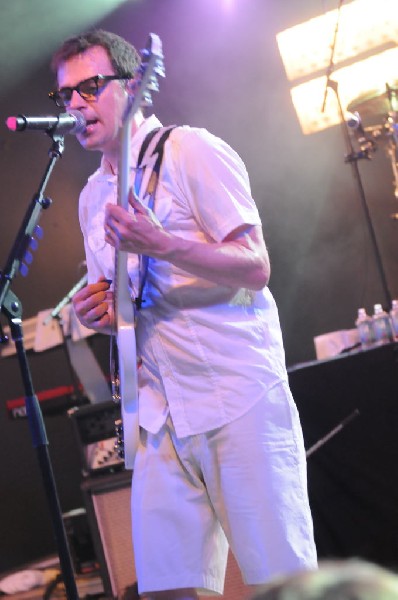 Weezer at Stubb's BarBQ, Austin, Texas 06/07/11 - photo by Jeff Barringer