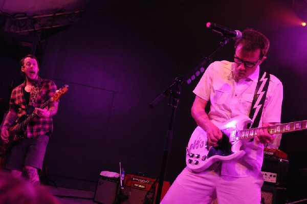 Weezer at Stubb's BarBQ, Austin, Texas 06/07/11 - photo by Jeff Barringer