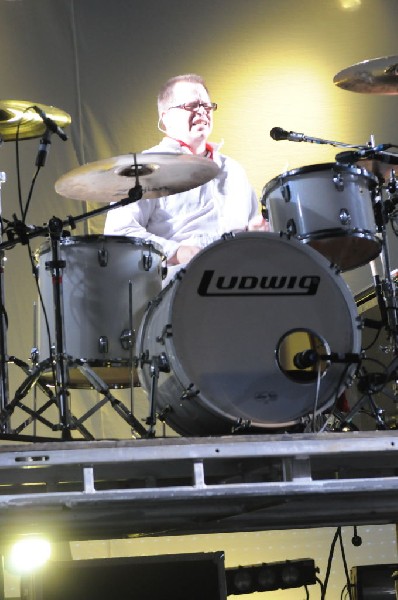 Weezer at the Frank Erwin Center