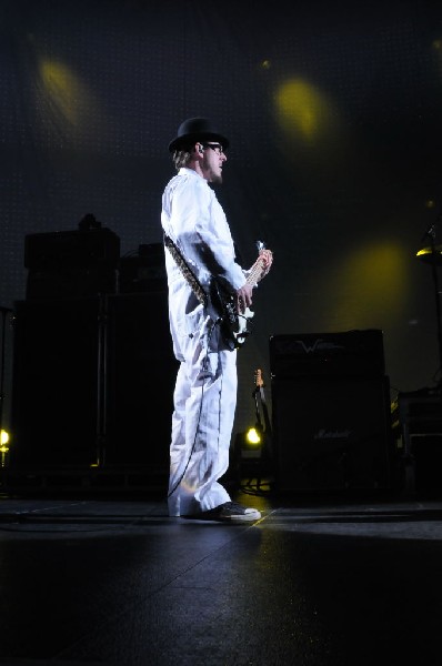 Weezer at the Frank Erwin Center